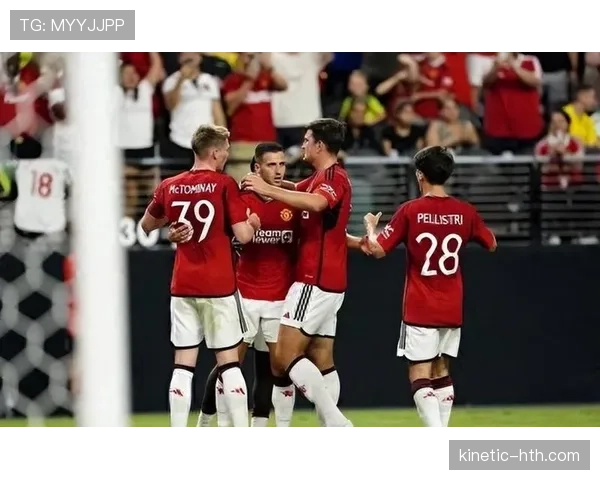 滕哈赫巧用空间战术推动球队进攻效率显著提升 滕哈赫巧用空间战术推动球队进攻效率显著提升