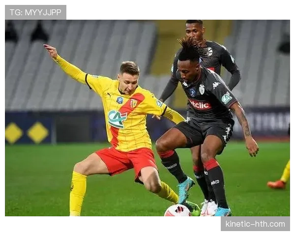 马赛青训实力持续提升,年轻球员表现稳健备受期待 马赛青训实力持续提升,年轻球员表现稳健备受期待