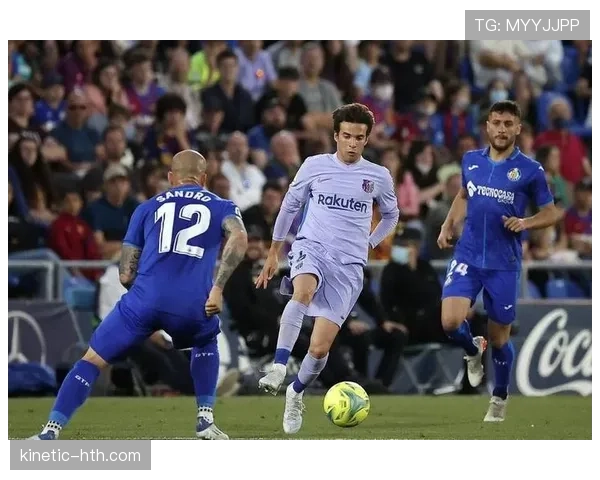 赖斯攻防一体的中场全面性分析